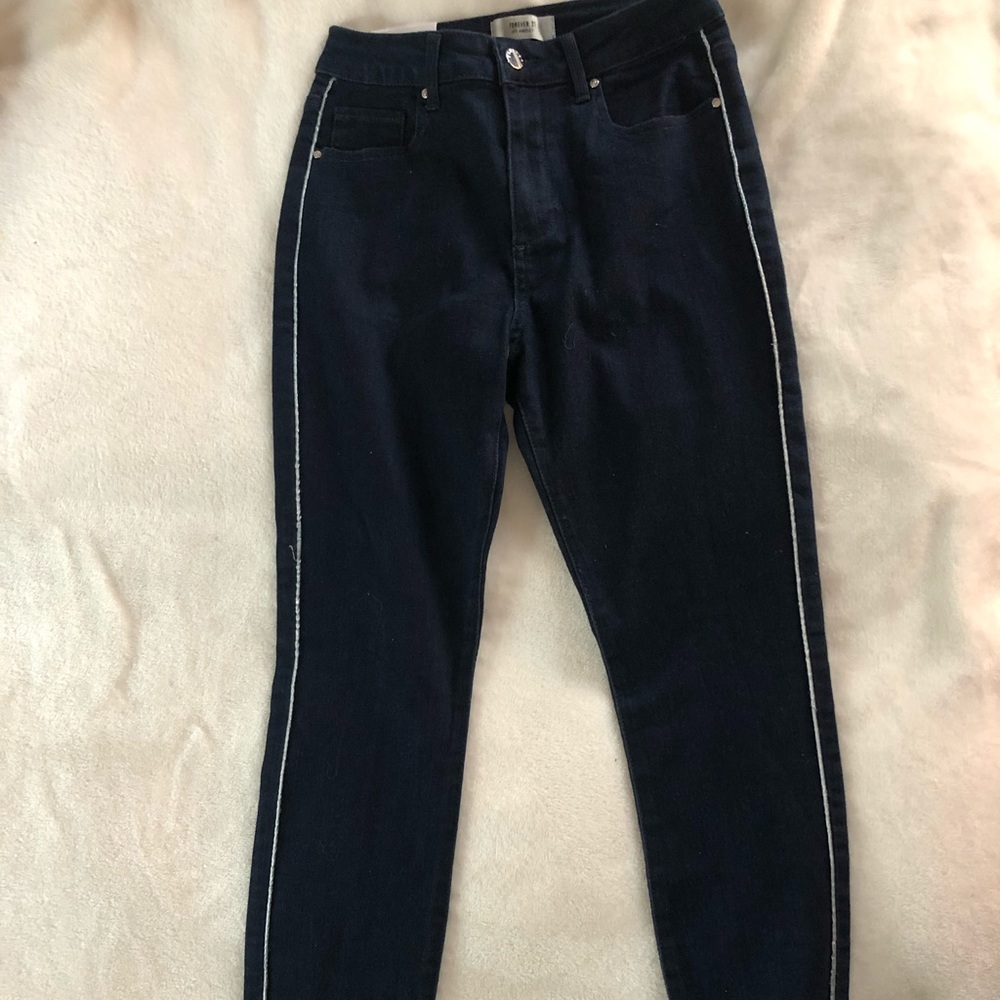 Navy skinny jeans with white lining